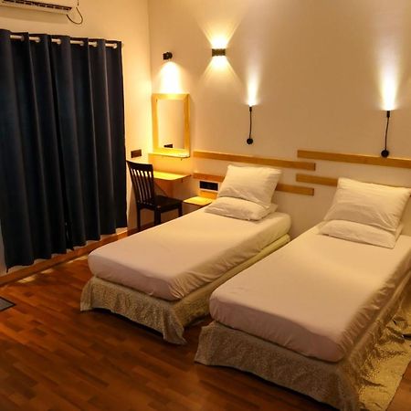 Ayira Maldives Hotell Feridhoo Eksteriør bilde