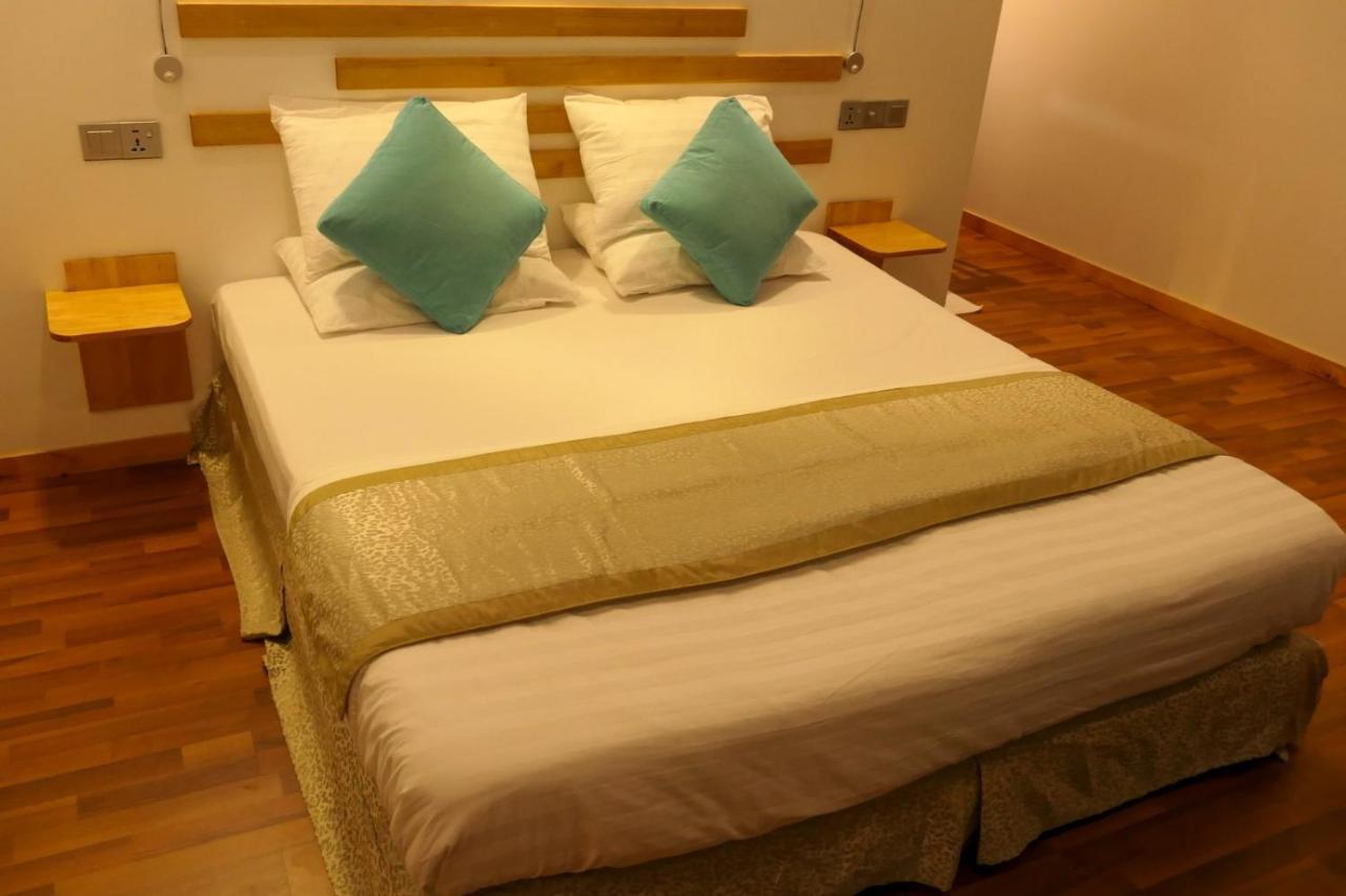 Ayira Maldives Hotell Feridhoo Eksteriør bilde